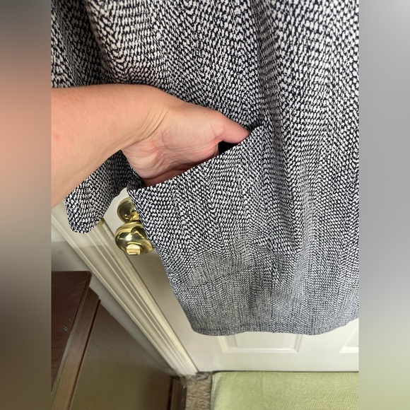 ATHLETA Delancey textured dress fully lined side pockets white and black  | 3X - Picture 8 of 11